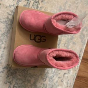 Ugg pink sparkling boots